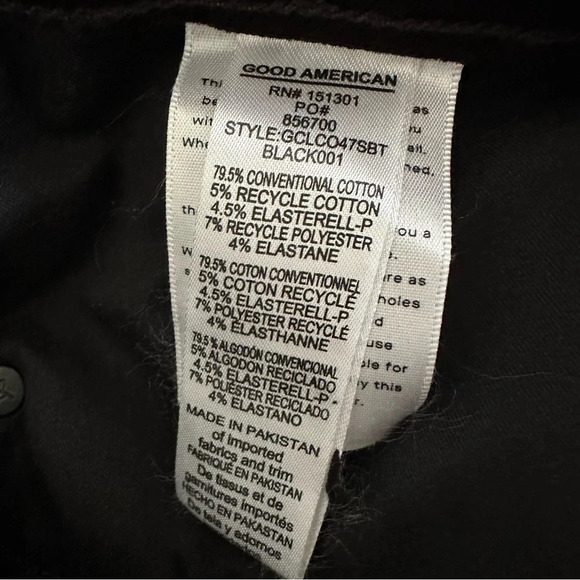 NWT Good American plus 18W Black Classic Hi Rise Jeans Skinnyish Fit 28” Inseam - Picture 8 of 8